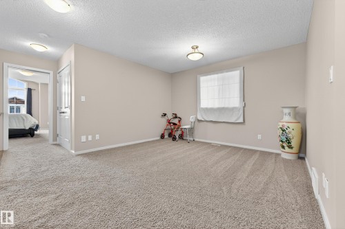 22055 95 Avenue, Edmonton, AB 