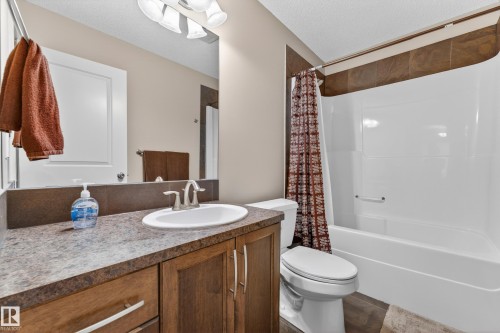 22055 95 Avenue, Edmonton, AB 