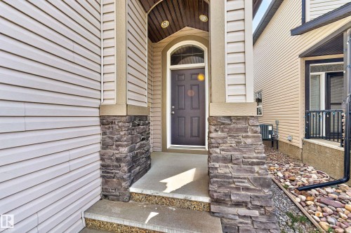 22055 95 Avenue, Edmonton, AB 