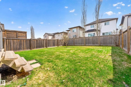 22055 95 Avenue, Edmonton, AB 