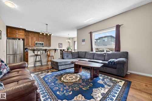 22055 95 Avenue, Edmonton, AB 