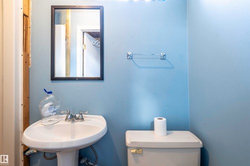 34 Abbey Crescent, St. Albert, AB - Indoor Photo Showing Bathroom
