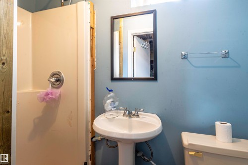 34 Abbey Crescent, St. Albert, AB - Indoor Photo Showing Bathroom