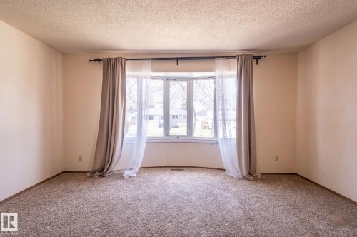 34 Abbey Crescent, St. Albert, AB - Indoor