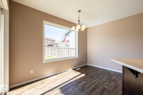 1172 Westerra Link, Stony Plain, AB - Indoor Photo Showing Other Room