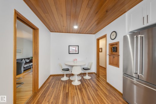 15702 89A Avenue, Edmonton, AB - Indoor