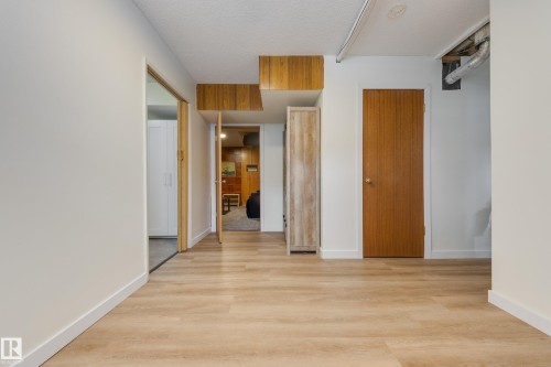 15702 89A Avenue, Edmonton, AB - Indoor Photo Showing Other Room