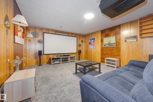 15702 89A Avenue, Edmonton, AB - Indoor