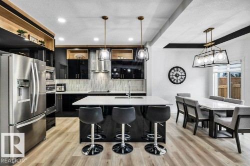 5320 Kimball Place, Edmonton, AB - Indoor