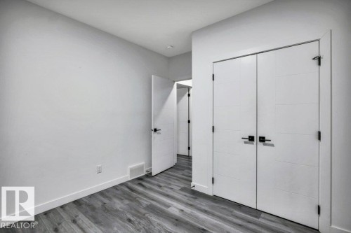 5320 Kimball Place, Edmonton, AB - Indoor Photo Showing Other Room