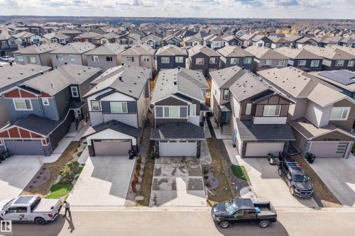 5320 Kimball Place, Edmonton, AB - Outdoor With Facade