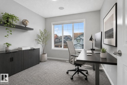 7515 Elmer Bend, Edmonton, AB - Indoor Photo Showing Office