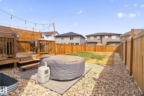 7515 Elmer Bend, Edmonton, AB - Outdoor
