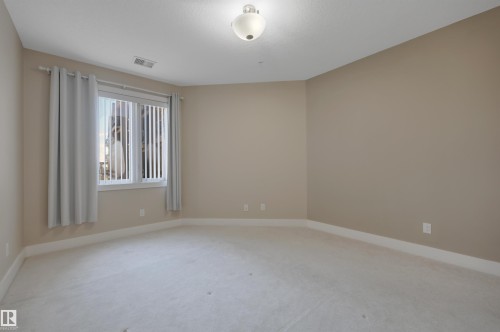243 6079 Maynard Way, Edmonton, AB - Indoor Photo Showing Other Room