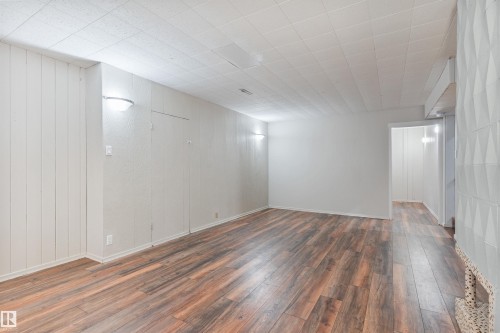10707 129 Street, Edmonton, AB - Indoor Photo Showing Other Room
