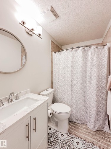 36 Eastgate Way, St. Albert, AB - Indoor Photo Showing Bathroom