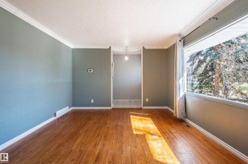 53 Garden Crescent, St. Albert, AB - Indoor Photo Showing Other Room