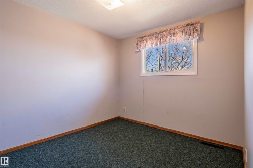 53 Garden Crescent, St. Albert, AB - Indoor Photo Showing Other Room