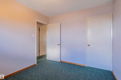 53 Garden Crescent, St. Albert, AB - Indoor Photo Showing Other Room