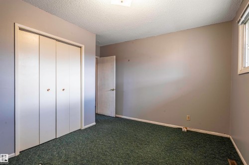 53 Garden Crescent, St. Albert, AB - Indoor Photo Showing Other Room