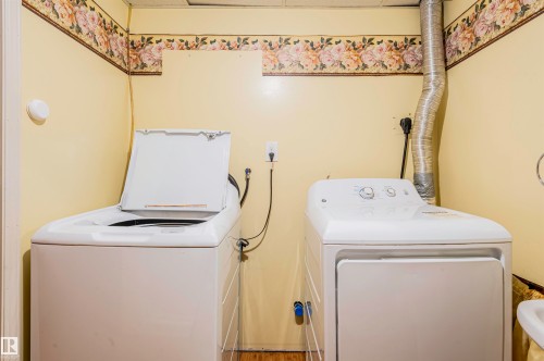 53 Garden Crescent, St. Albert, AB - Indoor Photo Showing Laundry Room