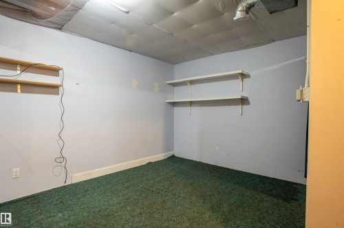 53 Garden Crescent, St. Albert, AB - Indoor Photo Showing Other Room
