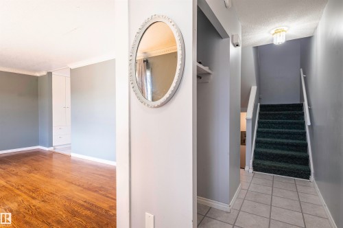 53 Garden Crescent, St. Albert, AB - Indoor Photo Showing Other Room