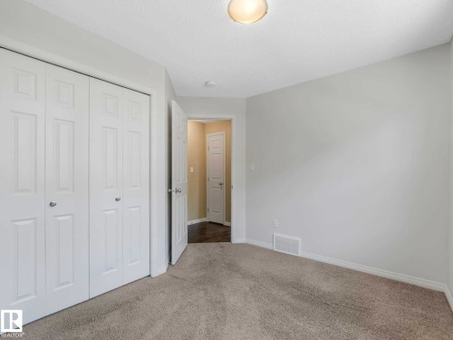 24 4029 Orchards Drive, Edmonton, AB - Indoor Photo Showing Other Room