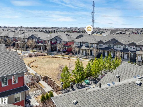 24 4029 Orchards Drive, Edmonton, AB - Outdoor