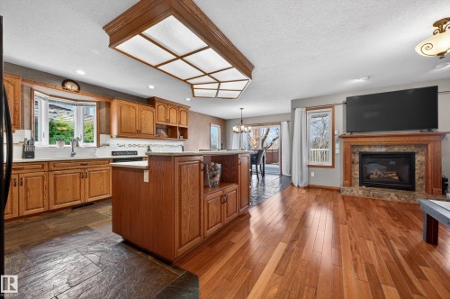 474 Riverpark Drive, Fort Saskatchewan, AB - Indoor With Fireplace