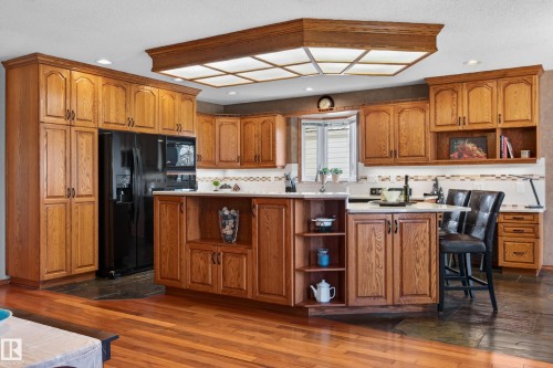 474 Riverpark Drive, Fort Saskatchewan, AB - Indoor Photo Showing Kitchen