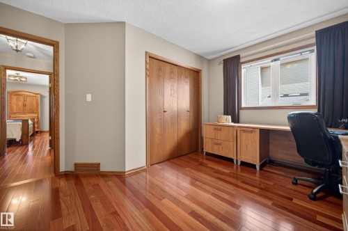 474 Riverpark Drive, Fort Saskatchewan, AB - Indoor Photo Showing Office