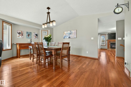 474 Riverpark Drive, Fort Saskatchewan, AB - Indoor Photo Showing Dining Room