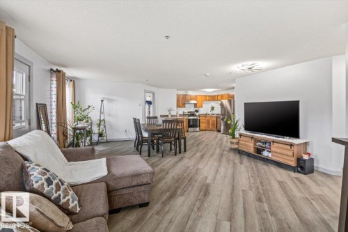 1110 330 Clareview Station Drive, Edmonton, AB - Indoor Photo Showing Living Room