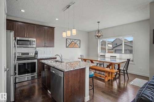 9483 227 Street, Edmonton, AB - Indoor Photo Showing Kitchen