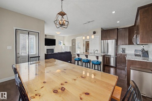 9483 227 Street, Edmonton, AB - Indoor