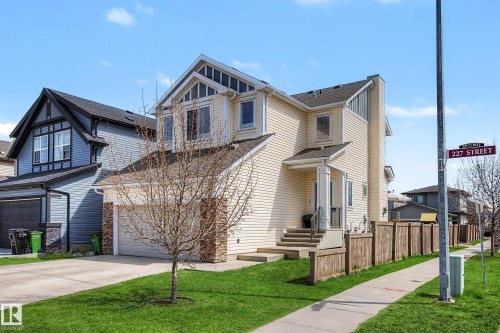 9483 227 Street, Edmonton, AB - Outdoor