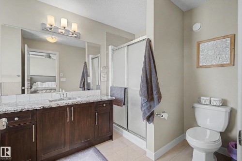 9483 227 Street, Edmonton, AB - Indoor Photo Showing Bathroom