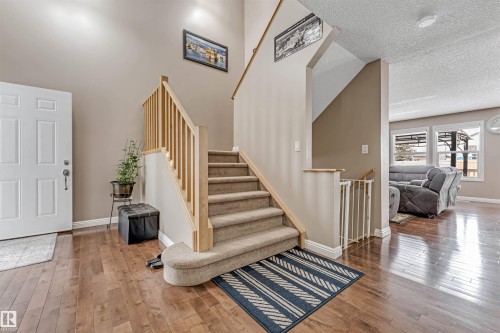 3236 26 Avenue, Edmonton, AB - Indoor Photo Showing Other Room
