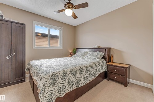 3236 26 Avenue, Edmonton, AB - Indoor Photo Showing Bedroom