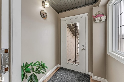 3236 26 Avenue, Edmonton, AB - Indoor Photo Showing Other Room