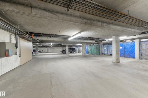 405 10531 117 Street, Edmonton, AB - Indoor Photo Showing Garage