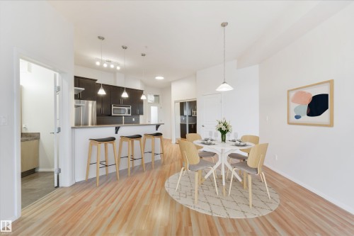 405 10531 117 Street, Edmonton, AB - Indoor