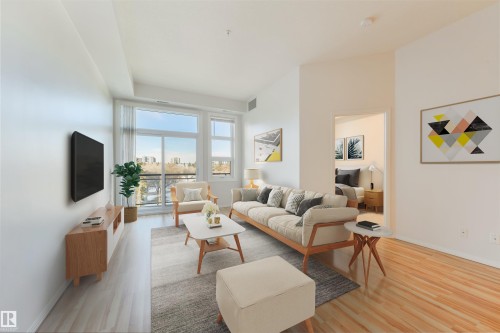 405 10531 117 Street, Edmonton, AB - Indoor Photo Showing Living Room