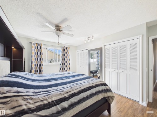 8919 95 Avenue, Fort Saskatchewan, AB - Indoor Photo Showing Bedroom