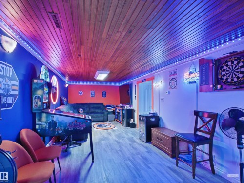 8919 95 Avenue, Fort Saskatchewan, AB - Indoor Photo Showing Other Room