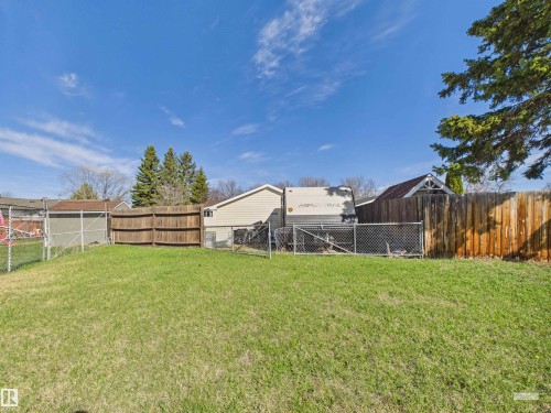 8919 95 Avenue, Fort Saskatchewan, AB - Outdoor
