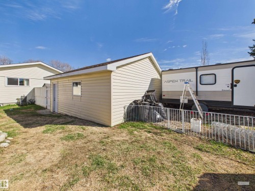 8919 95 Avenue, Fort Saskatchewan, AB - Outdoor With Exterior