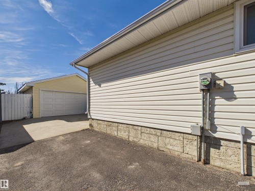 8919 95 Avenue, Fort Saskatchewan, AB - Outdoor With Exterior