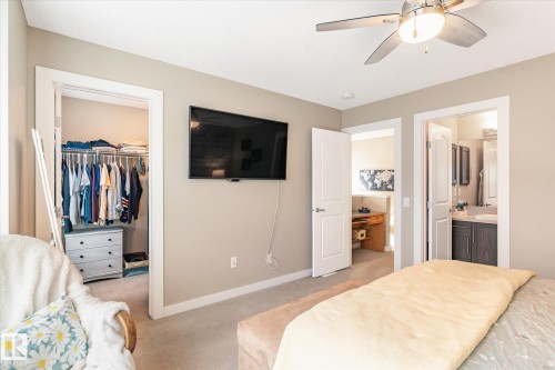 2819 Maple Way, Edmonton, AB - Indoor Photo Showing Bedroom